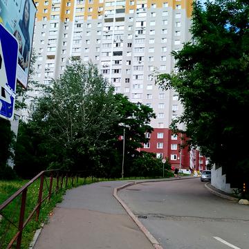 Кургузова вул., 11-Б