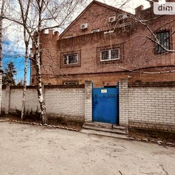 Янтарна вул., 64