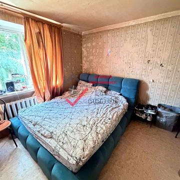 Зіньківська вул., 36