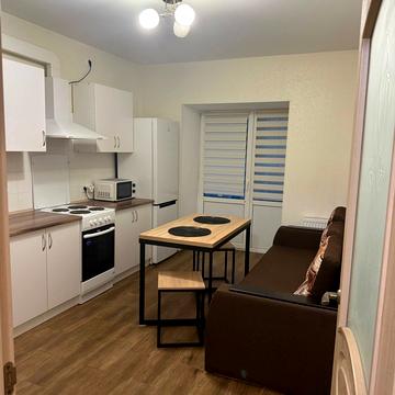 Патріарха Мстислава Скрипника вул. (Миколи Островського), 48-А