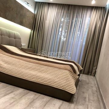 Гвардійців-Широнінців вул., 7
