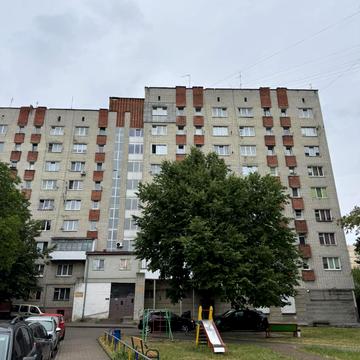 Івана Пулюя вул., 4