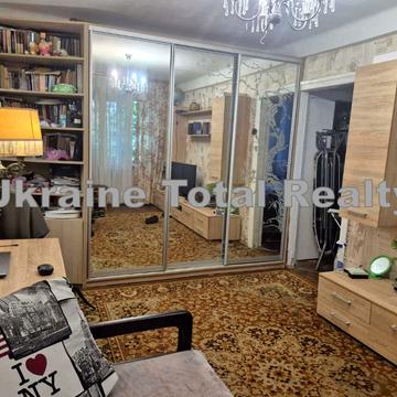 Ушинського вул., 5