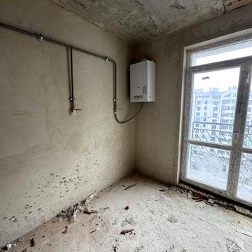 Василя Стуса вул., (Будинок 4)