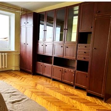 Кулика і Гудачека вул. (Макарова), 30