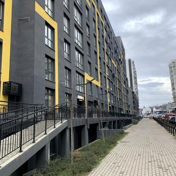 Залізнична вул., 9А