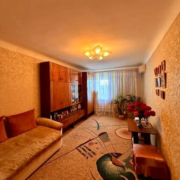 Осіння вул., 3