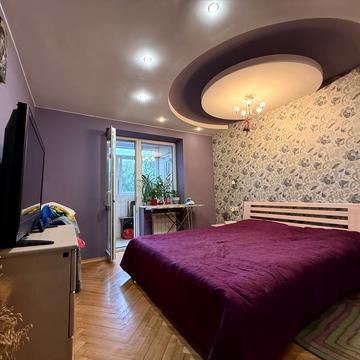 Любінська вул., 152