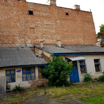 Ольги Кобилянської вул., 11