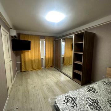 Братиславська вул., 30