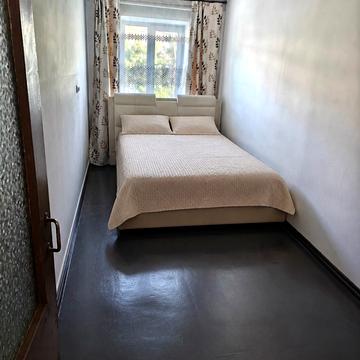 Тараса Шевченка вул., 44