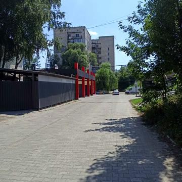 Романа Шухевича вул. (Курчатова), 6