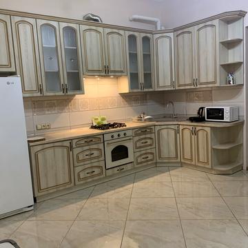 Миколи Лисенка вул., 3