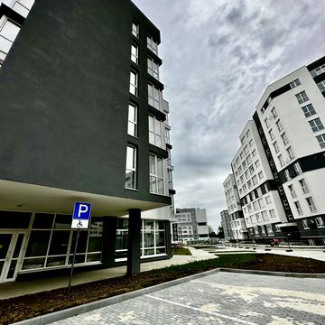 Володимира Янева вул., (Будинок К3)