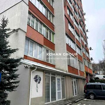 Молодіжна вул., 2/3а