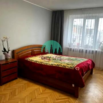 Гната Хоткевича вул., 44а