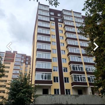 Миру пл., 1-Б