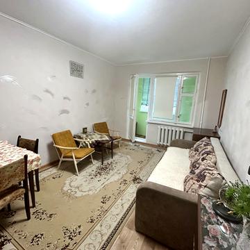 Князя Володимира Великого просп., 92
