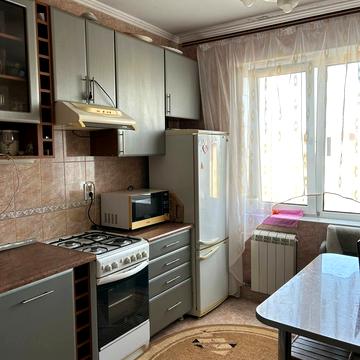 Перемоги вул., 87