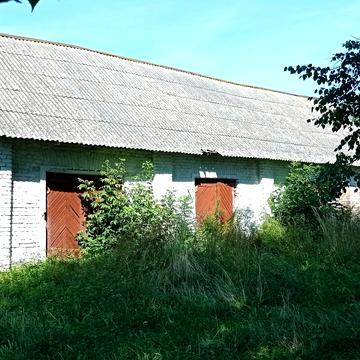 Довженка вул., 1