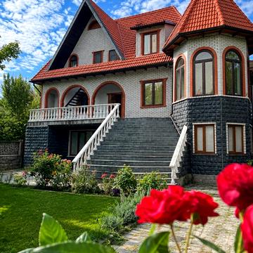 Наталі Забіли вул., 3-А