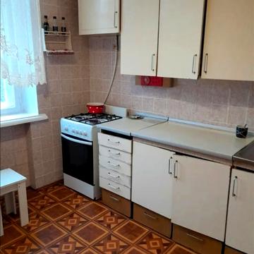 Ґарета Джонса вул. (Сімї Хохлових), (Будинок А06)