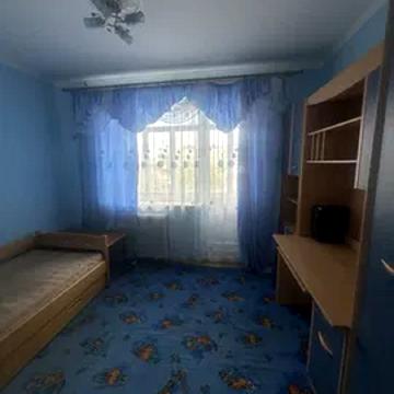Анатолія Кос-Анатольського вул., 18