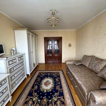 Миколи Бажана просп., 9