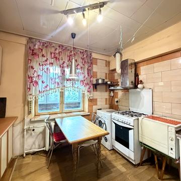 Павла Тичини просп., 1