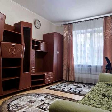 Олевська вул., 7