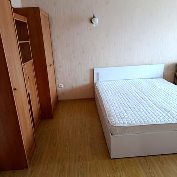 Академіка Ромоданова вул. (Пугачова), 4