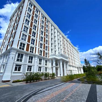 Паркова вул., 4