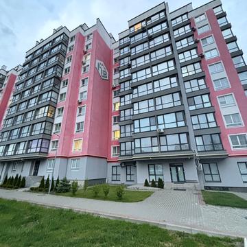 Богдана Хмельницького вул., (Будинок 1)