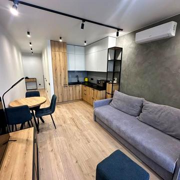 Старокозацька вул. (Комсомольська), 52