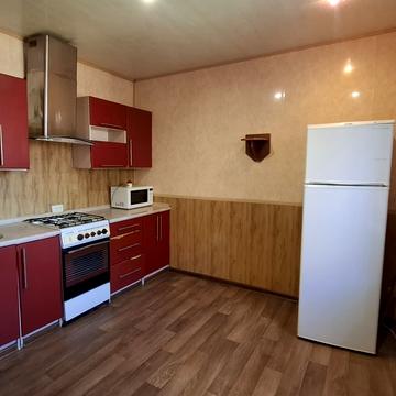 Мала Гончарівська вул., 6
