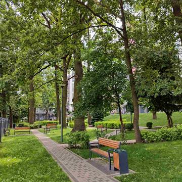 Ново-Оскольська вул., (6-Б)
