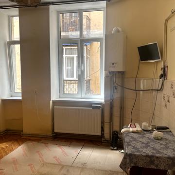 Кардинала Любомира Гузара вул., 34