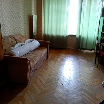 Новодарницька вул., 15/1