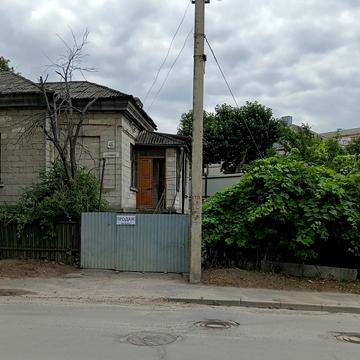 Глибока вул., 46