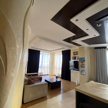 Шевченка просп., 33б