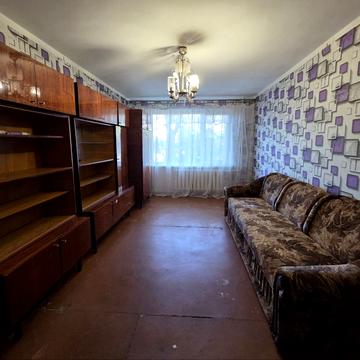 Різдвяна вул., 14