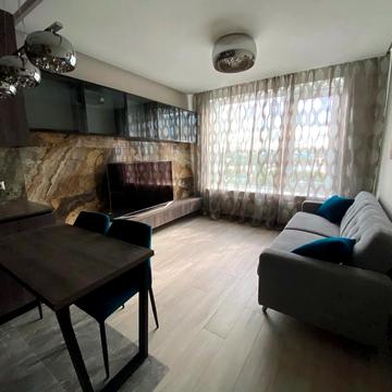 Золотоустівська вул., 30