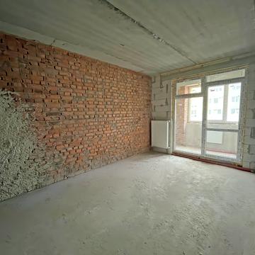 Героїв Майдану вул., 31
