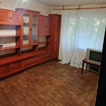 Відрадний просп. (Чубаря), 12