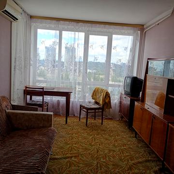 Амвросія Бучми бульв., 2