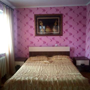 Вацлава Гавела бульв. (Івана Лепсе), 7