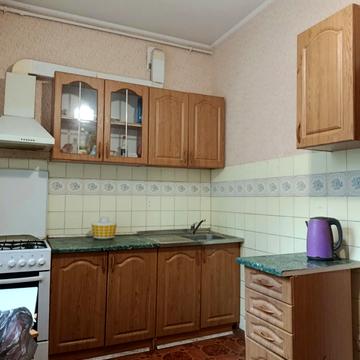 Білоруська вул., 30