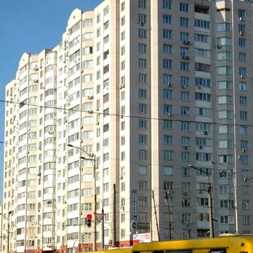 Прилужна вул., 4/15