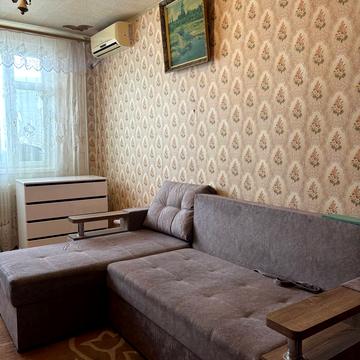 Каденюка вул. (Танкопія), 3/2