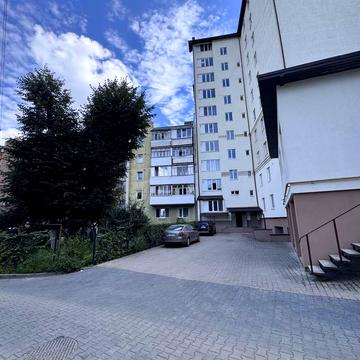 Владики Софрона Мудрого вул., (Будинок)